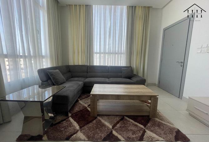 952427 - Property Main Image
