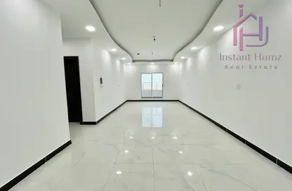 Apartment - 4 Bedrooms - 5 Bathrooms for sale in Riffa - Southern Governorate