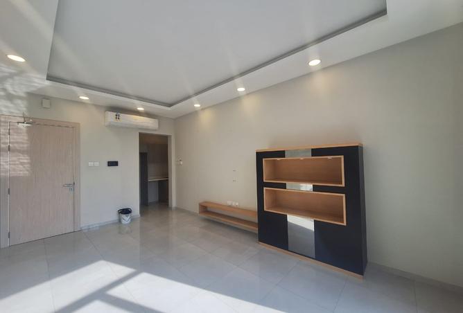 986759 - Property Image 2