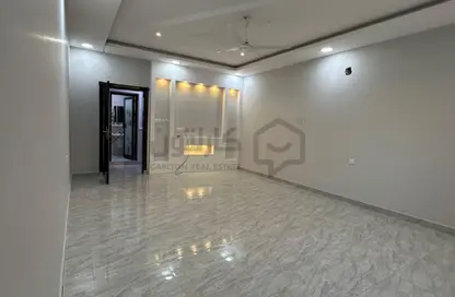 شقة - 4 غرف نوم - 3 حمامات للبيع في مدينة حمد - المحافظة الشمالية