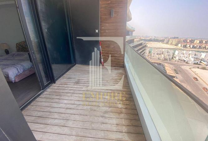 971406 - Property Image 2