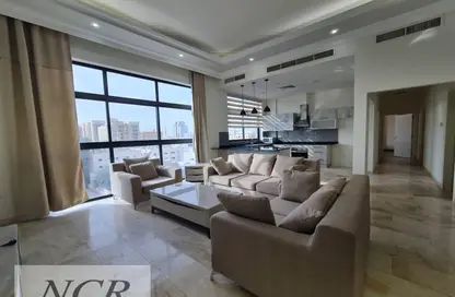 Apartment - 2 Bedrooms - 2 Bathrooms for rent in Um Al Hasam - Manama - Capital Governorate