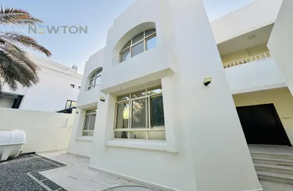 Villa - 5 Bedrooms - 6 Bathrooms for rent in Tubli - Central Governorate