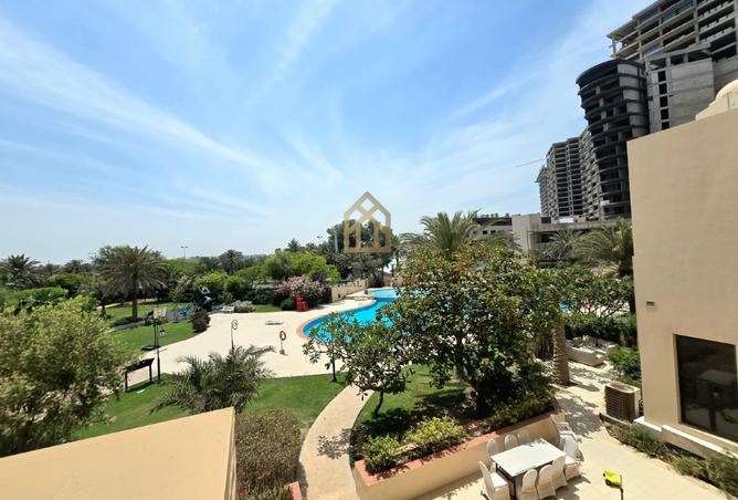 978598 - Property Image 3