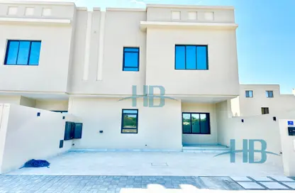 Villa - 4 Bedrooms - 5 Bathrooms for sale in Hamala - Northern Governorate
