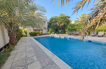 Villa - 4 Bedrooms - 4 Bathrooms for sale in Saar - Northern Governorate