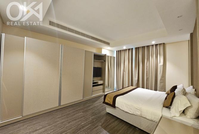 927621 - Property Image 2