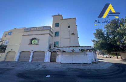 Whole Building - 7+ Bedrooms - 6 Bathrooms for sale in Sanad - Central Governorate