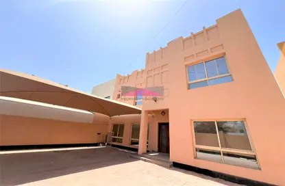 Villa - 5 Bedrooms - 7 Bathrooms for rent in Hidd - Muharraq Governorate