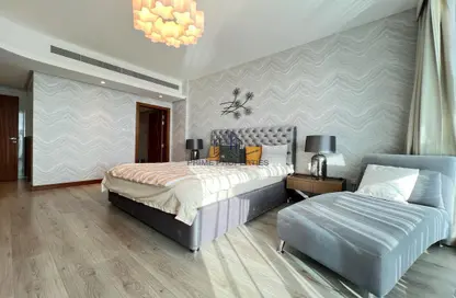 Room / Bedroom image for: Apartment - 1 Bedroom - 2 Bathrooms for rent in The Treasure - Dilmunia Island - Muharraq Governorate, Image 1