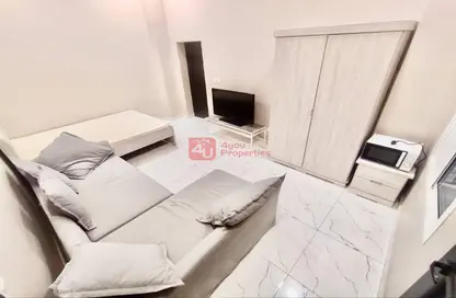 Apartment - Studio - 1 Bathroom for rent in Zinj - Manama - Capital Governorate