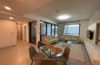 Apartment - 2 Bedrooms - 3 Bathrooms for rent in Marassi Residences - Diyar Al Muharraq - Muharraq Governorate