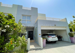 Villa - 4 bedrooms - 5 bathrooms for rent in Riffa Views - Riffa - Southern Governorate