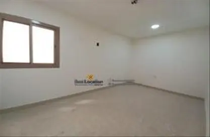 Apartment - 4 Bedrooms - 2 Bathrooms for rent in Exhibition Road - Hoora - Capital Governorate