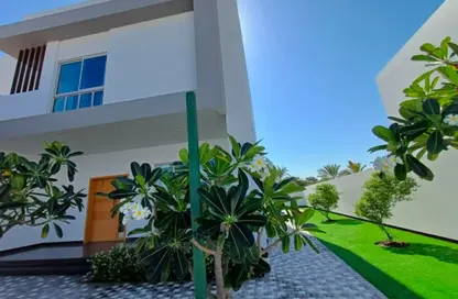 Villa - 4 Bedrooms - 5 Bathrooms for rent in Hamala - Northern Governorate
