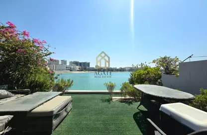 Villa - 4 Bedrooms - 6 Bathrooms for rent in Al Marsa Floating City - Amwaj Islands - Muharraq Governorate
