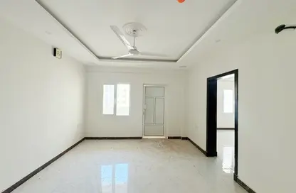 Apartment - 2 Bedrooms - 2 Bathrooms for rent in Hidd - Muharraq Governorate