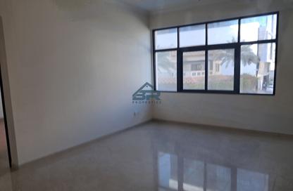 Apartment - 2 Bedrooms - 2 Bathrooms for rent in Seef - Capital Governorate