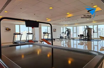 Apartment - 3 Bedrooms - 4 Bathrooms for rent in Al Juffair - Capital Governorate