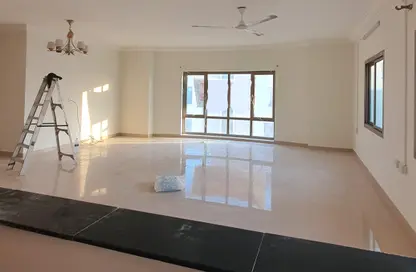 Apartment - 2 Bedrooms - 2 Bathrooms for rent in Sitra - Central Governorate