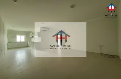 Apartment - 2 Bedrooms - 2 Bathrooms for rent in Hidd - Muharraq Governorate