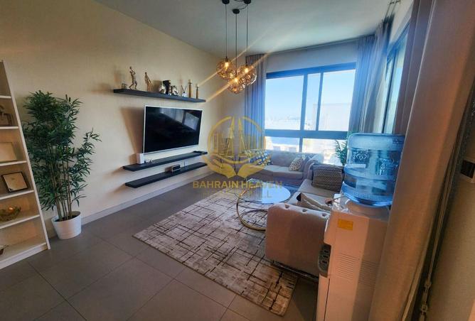 953471 - Property Image 2