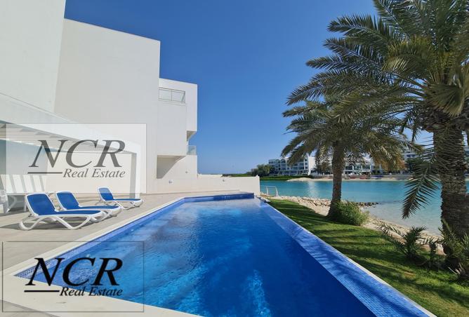 969247 - Property Image 3