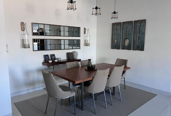 967944 - Property Image 3