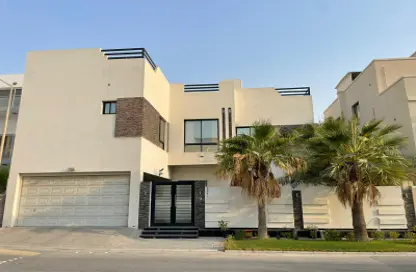 Outdoor Building image for: Villa - 6 Bedrooms - 7 Bathrooms for rent in Saar - Northern Governorate, Image 1