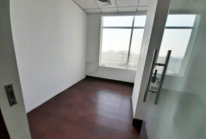 988049 - صورة العقار 3