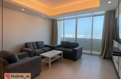 Apartment - 2 Bedrooms - 3 Bathrooms for rent in Busaiteen - Muharraq Governorate