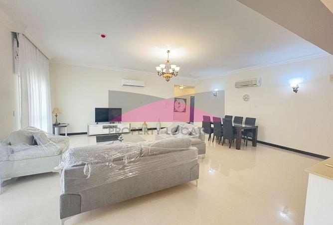 960298 - Property Image 3