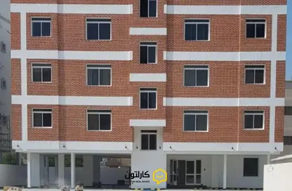 عمارة بالكامل - 8 غرف نوم - 8 حمامات للبيع في الجنبية - المحافظة الشمالية