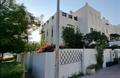 Villa - 5 Bedrooms - 4 Bathrooms for rent in Diyar Al Muharraq - Muharraq Governorate
