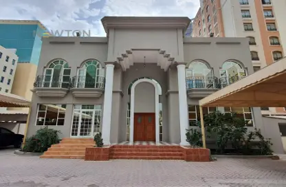 Villa - 5 Bedrooms - 7 Bathrooms for rent in Seef - Capital Governorate