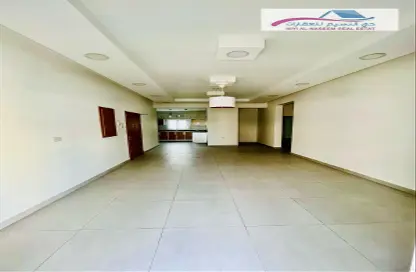 Apartment - 2 Bedrooms - 2 Bathrooms for rent in Saar - Northern Governorate