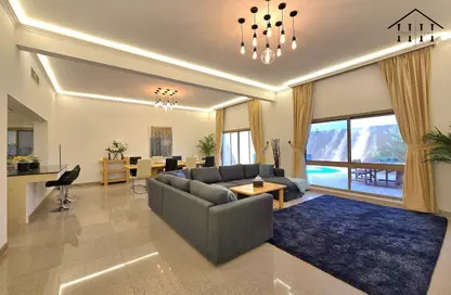 Villa - 4 Bedrooms - 5 Bathrooms for rent in Budaiya - Northern Governorate