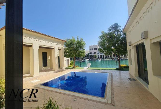 969068 - Property Image 2