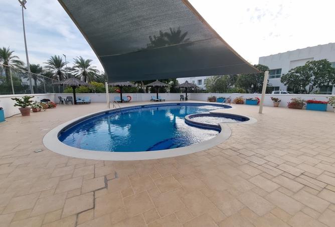 984033 - Property Image 3