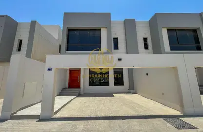 Office Space - Studio - 5 Bathrooms for rent in Manama Downtown - Manama - Capital Governorate