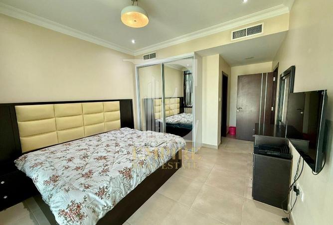 975267 - Property Image 2