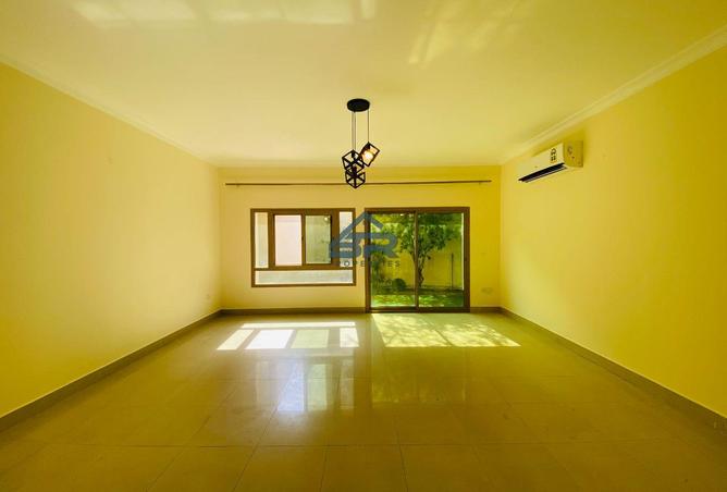 975701 - Property Main Image