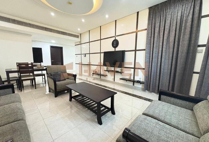 987755 - Property Image 3