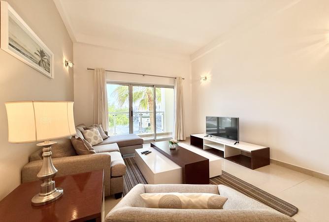957054 - Property Image 2