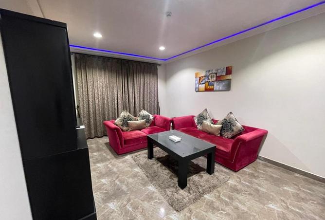 957963 - Property Image 2