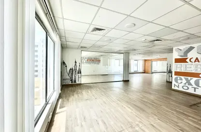 Office Space - Studio - 4 Bathrooms for rent in Seef - Capital Governorate