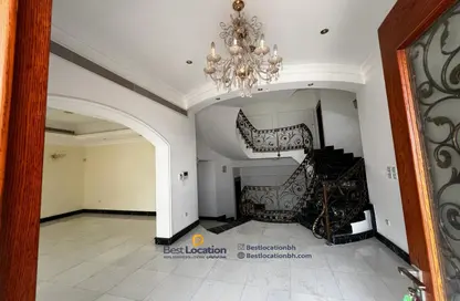 Villa - 5 Bedrooms - 5 Bathrooms for sale in Mahooz - Manama - Capital Governorate