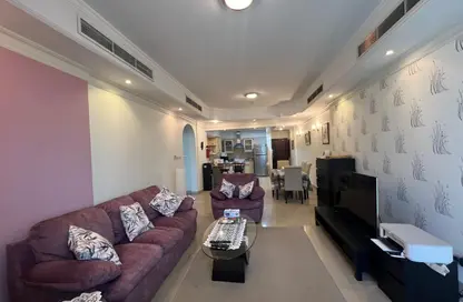 Apartment - 2 Bedrooms - 2 Bathrooms for sale in Exhibition Road - Hoora - Capital Governorate