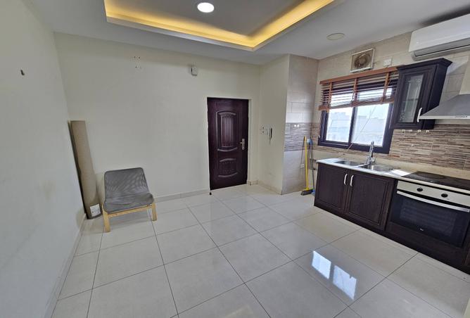 975969 - Property Image 2