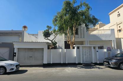 Villa - 3 Bedrooms - 3 Bathrooms for rent in Salmaniya - Manama - Capital Governorate